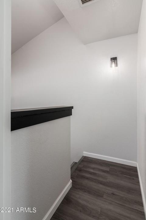 1025 E Highland Ave #19, Phoenix, AZ 85014 photo 24