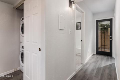 1025 E Highland Ave #19, Phoenix, AZ 85014 photo 33