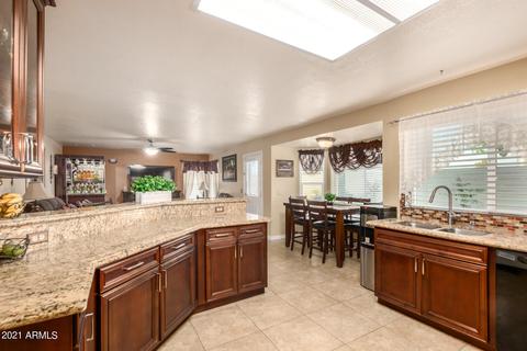 1005 S Tiago Dr, Gilbert, AZ 85233 photo 21