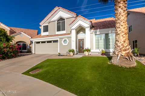 1005 S Tiago Dr, Gilbert, AZ 85233 photo 3
