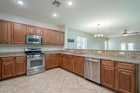 3246 E Castanets Dr, Gilbert, AZ 85298 photo 3