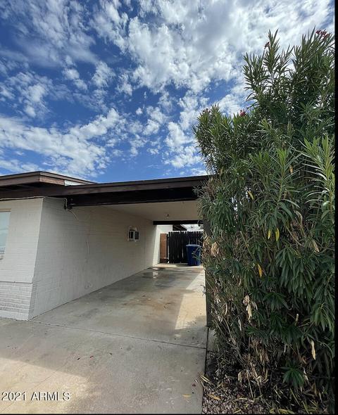 1215 E Broadmor Dr, Tempe, AZ 85282 photo 2