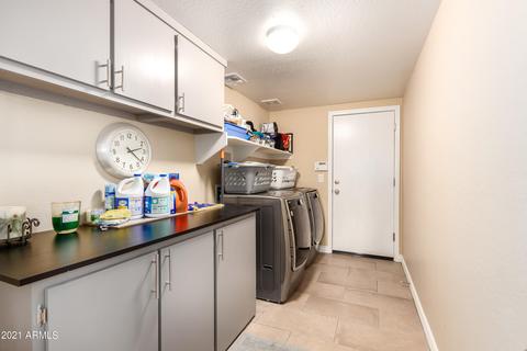 4253 Expedition Way, Phoenix, AZ 85050 photo 23