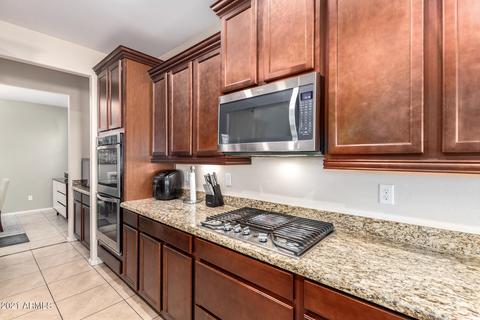 8019 S 23rd Dr, Phoenix, AZ 85041 photo 12