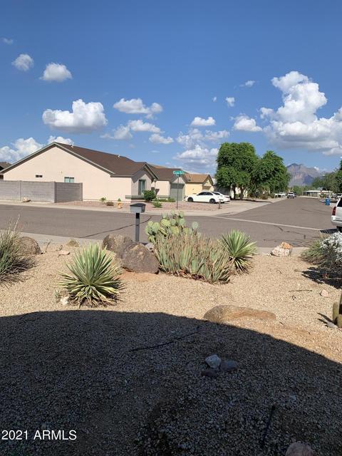 2274 N Cedar Dr, Apache Junction, AZ 85120 photo 2