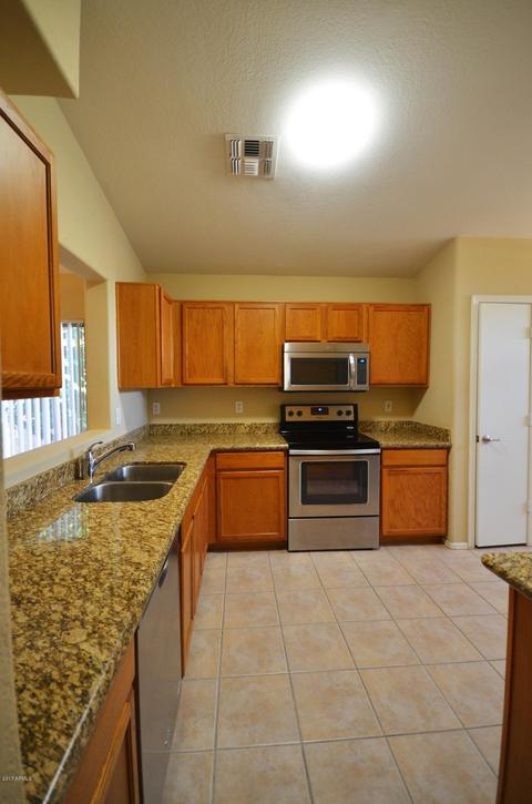 3894 E Wyatt Way, Gilbert, AZ 85297 photo 6