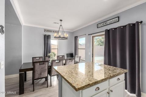 8426 E Navarro Cir, Mesa, AZ 85209 photo 11