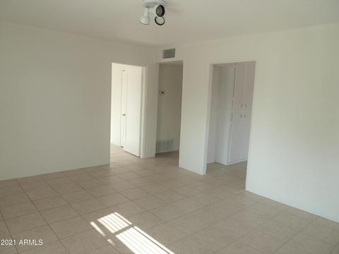 4533 N 8th St, Phoenix, AZ 85014 photo 6