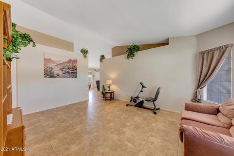 8041 Ensenada St, Mesa, AZ 85207 photo 4