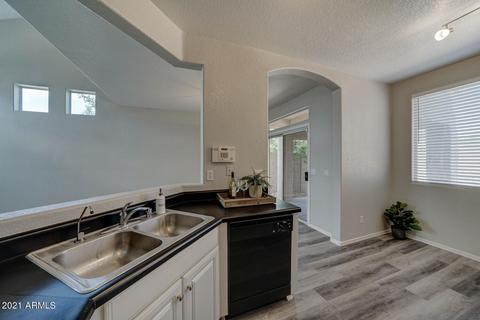 2219 S Bernard St, Mesa, AZ 85209 photo 9