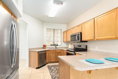 2033 N 29th Pl, Mesa, AZ 85213 photo 5