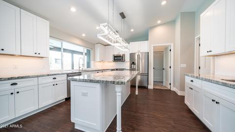 327 N Boyd Rd, Apache Junction, AZ 85119 photo 9