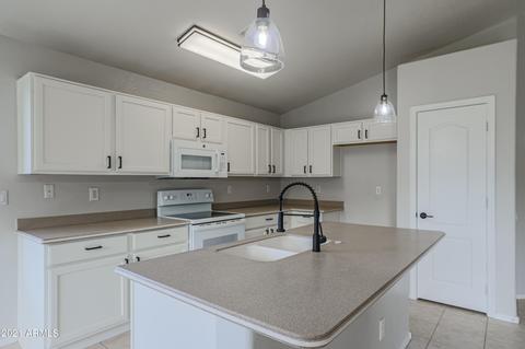 26231 N Hackberry Dr, Phoenix, AZ 85083 photo 13