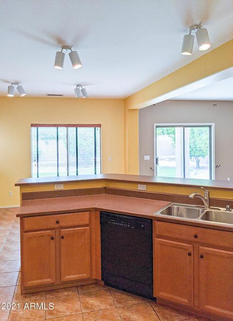 10130 E Kiva Ave, Mesa, AZ 85209 photo 13