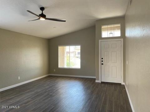 732 E Cantebria Dr, Gilbert, AZ 85296 photo 6