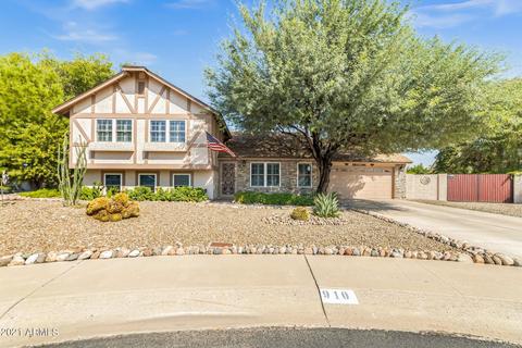 910 E Kerry Ln, Phoenix, AZ 85024 photo 1