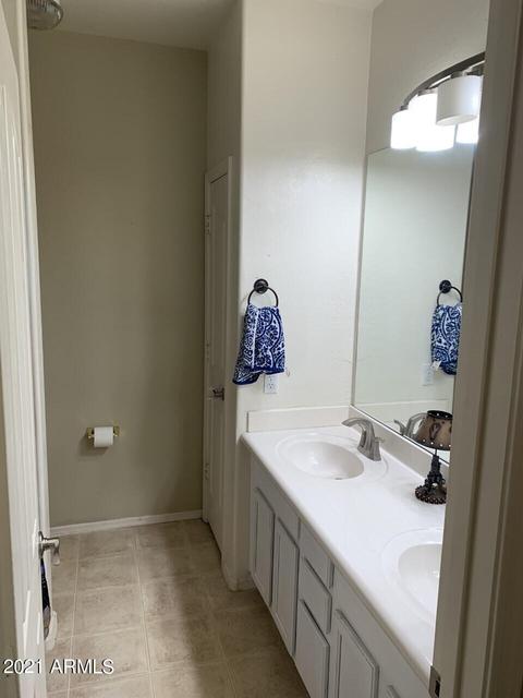 889 E Oakland St, Gilbert, AZ 85295 photo 24
