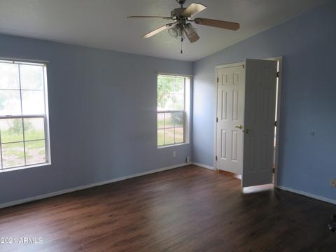 5263 E Corral Dr, Hereford, AZ 85615 photo 9
