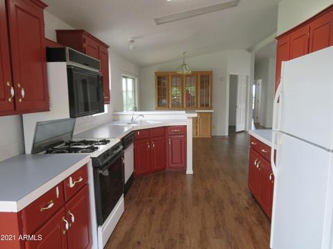 5263 E Corral Dr, Hereford, AZ 85615 photo 6
