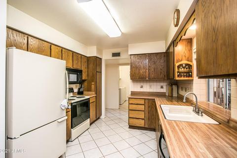 8236 E Kiowa Ave, Mesa, AZ 85209 photo 13