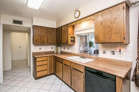 8236 E Kiowa Ave, Mesa, AZ 85209 photo 12