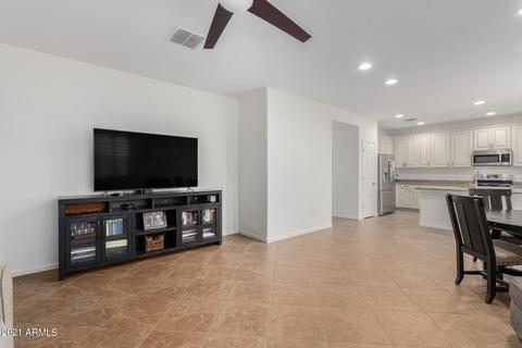 3874 E Narrowleaf Dr, Gilbert, AZ 85298 photo 10