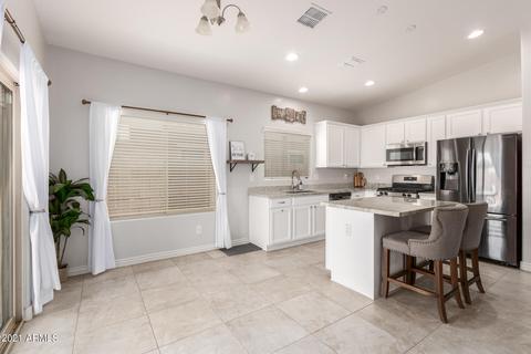 2444 E Brigadier Dr, Gilbert, AZ 85298 photo 8