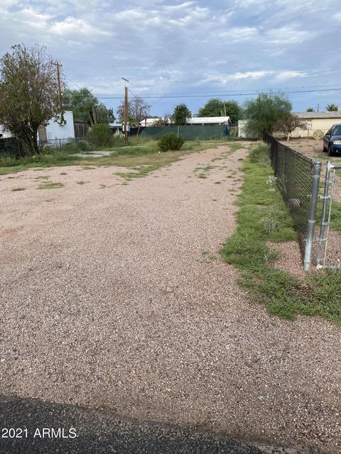 932 S Desert View Dr, Apache Junction, AZ 85120 photo 8