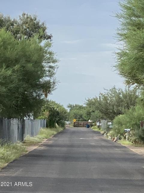 932 S Desert View Dr, Apache Junction, AZ 85120 photo 4