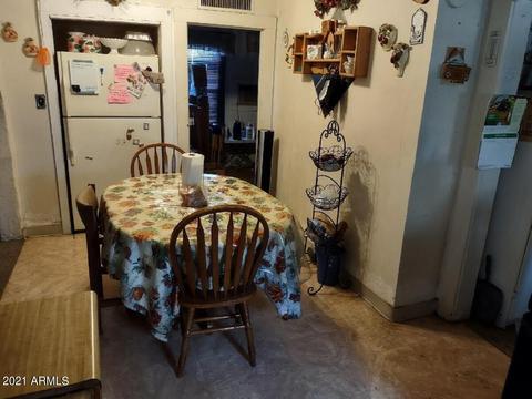 129 S Hibbert --, Mesa, AZ 85210 photo 4