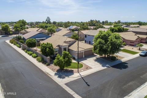 2709 E Michelle Way, Gilbert, AZ 85234 photo 2