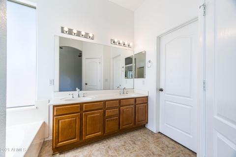2709 E Michelle Way, Gilbert, AZ 85234 photo 22