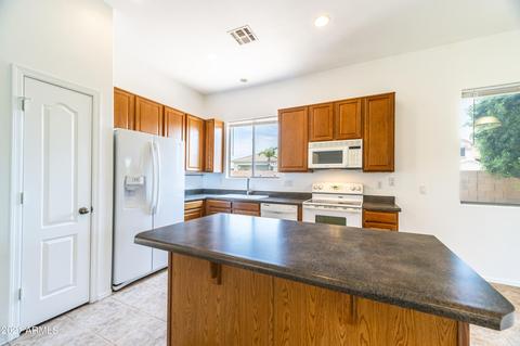 2709 E Michelle Way, Gilbert, AZ 85234 photo 10