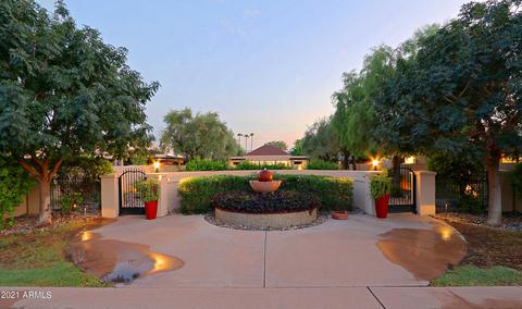 2605 E Beekman Pl, Phoenix, AZ 85016 photo 9