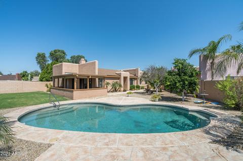 4527 E Renee Dr, Phoenix, AZ 85050 photo 2