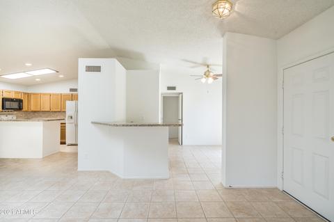 4527 E Renee Dr, Phoenix, AZ 85050 photo 6