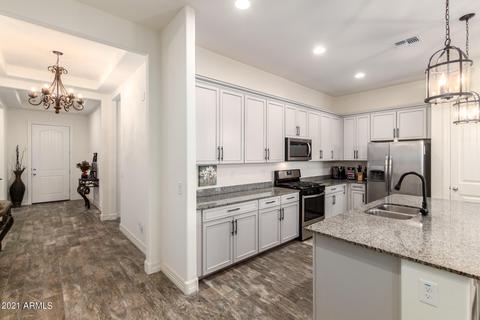 8833 S 167th Ln, Goodyear, AZ 85338 photo 12