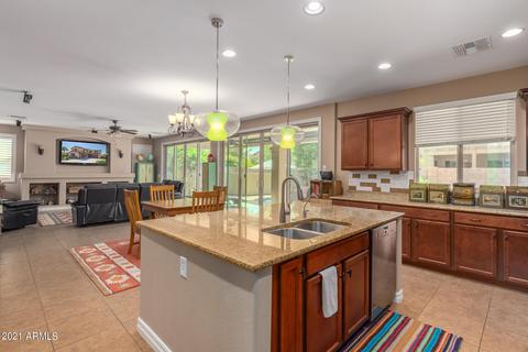 2463 E Plum St, Gilbert, AZ 85298 photo 14