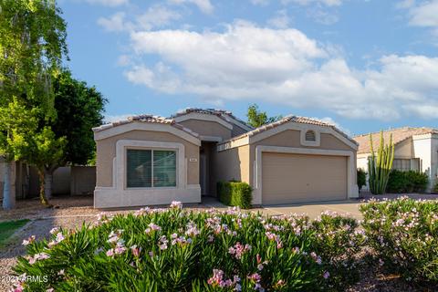 1646 E Amber Ln, Gilbert, AZ 85296 photo 2