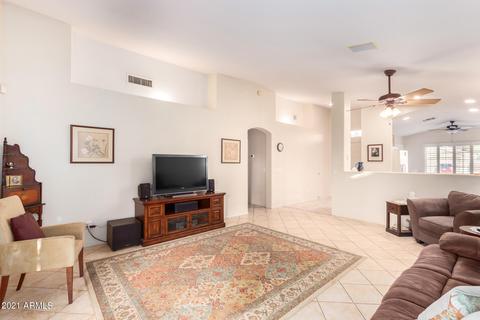 1646 E Amber Ln, Gilbert, AZ 85296 photo 8