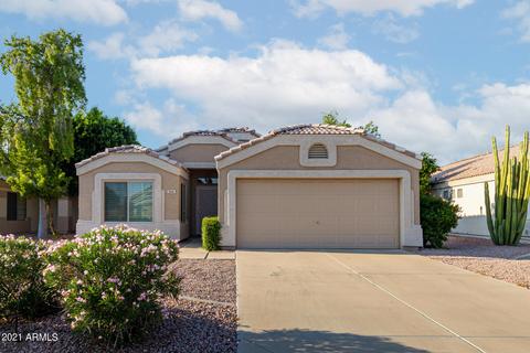 1646 E Amber Ln, Gilbert, AZ 85296 photo 1
