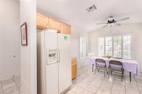 1646 E Amber Ln, Gilbert, AZ 85296 photo 10