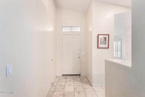 1646 E Amber Ln, Gilbert, AZ 85296 photo 5