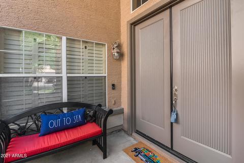 1323 E Horseshoe Ave, Gilbert, AZ 85296 photo 2