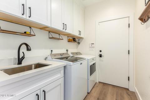 8052 E Sienna St, Mesa, AZ 85207 photo 28