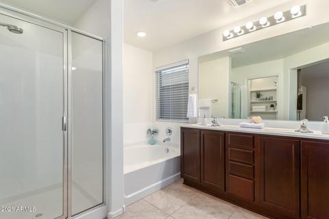 7906 S Sorrell Ln, Gilbert, AZ 85298 photo 24