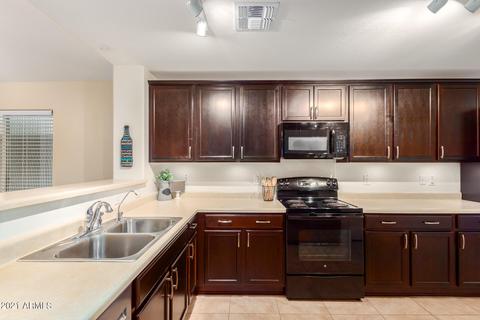 7906 S Sorrell Ln, Gilbert, AZ 85298 photo 19