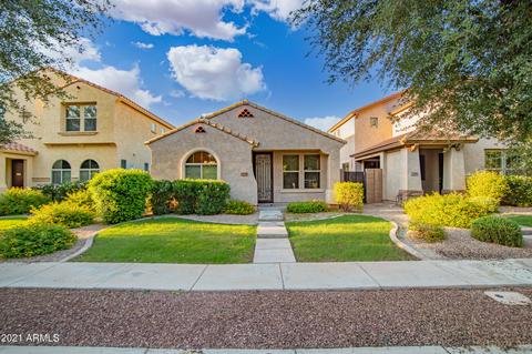 3298 E Orchid Ln, Gilbert, AZ 85296 photo 2