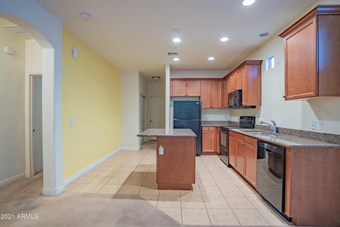 3298 E Orchid Ln, Gilbert, AZ 85296 photo 7