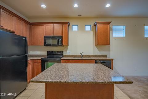 3298 E Orchid Ln, Gilbert, AZ 85296 photo 5
